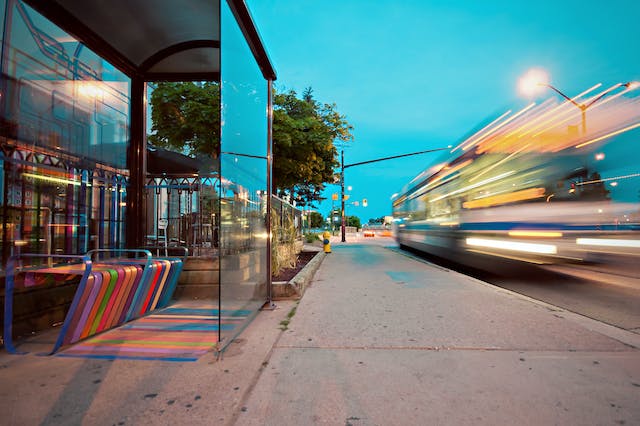 I díky efektivně naplánované linkové autobusové dopravě je vaše cesta do práce příjemnější