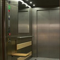 lůžkový výtah